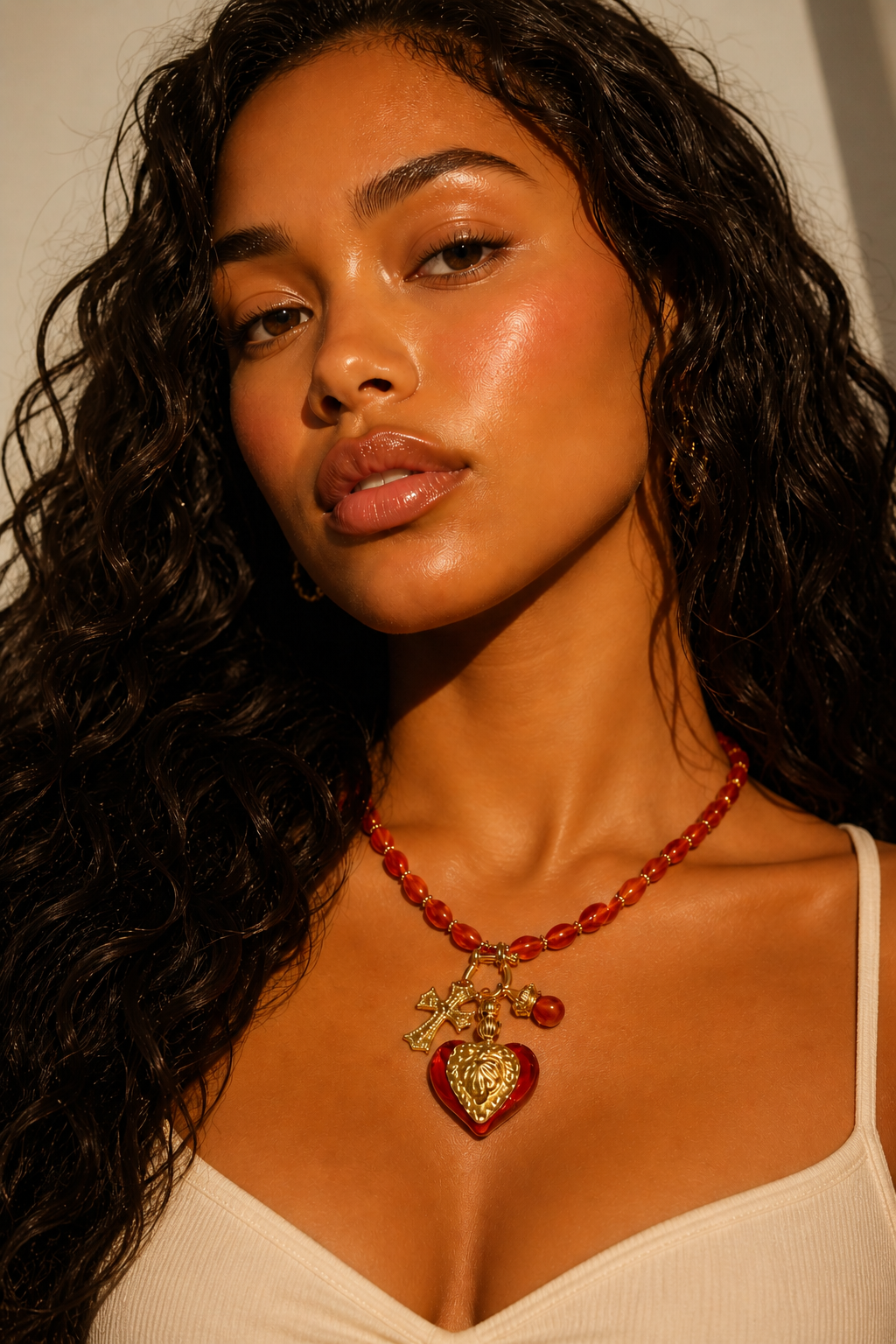 Model wearing Fendleigh Laurelle Alexa Heart necklace lifestyle shot