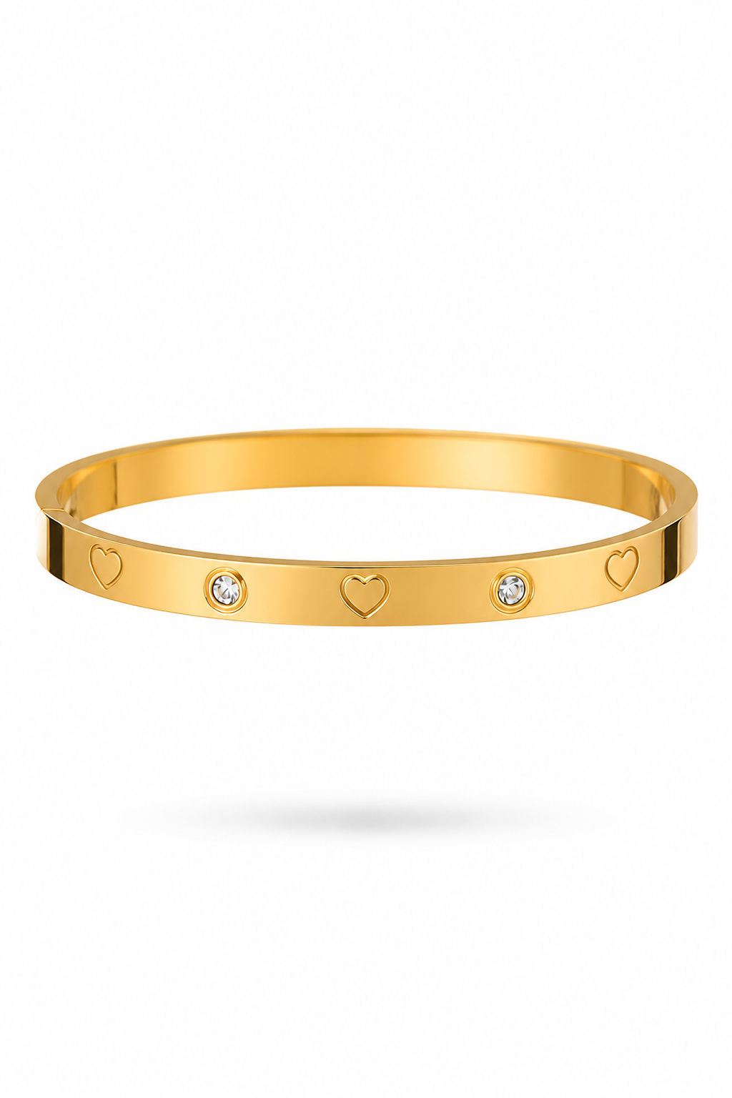 Fendleigh Laurelle Audri Heart bracelet in 18K gold finish
