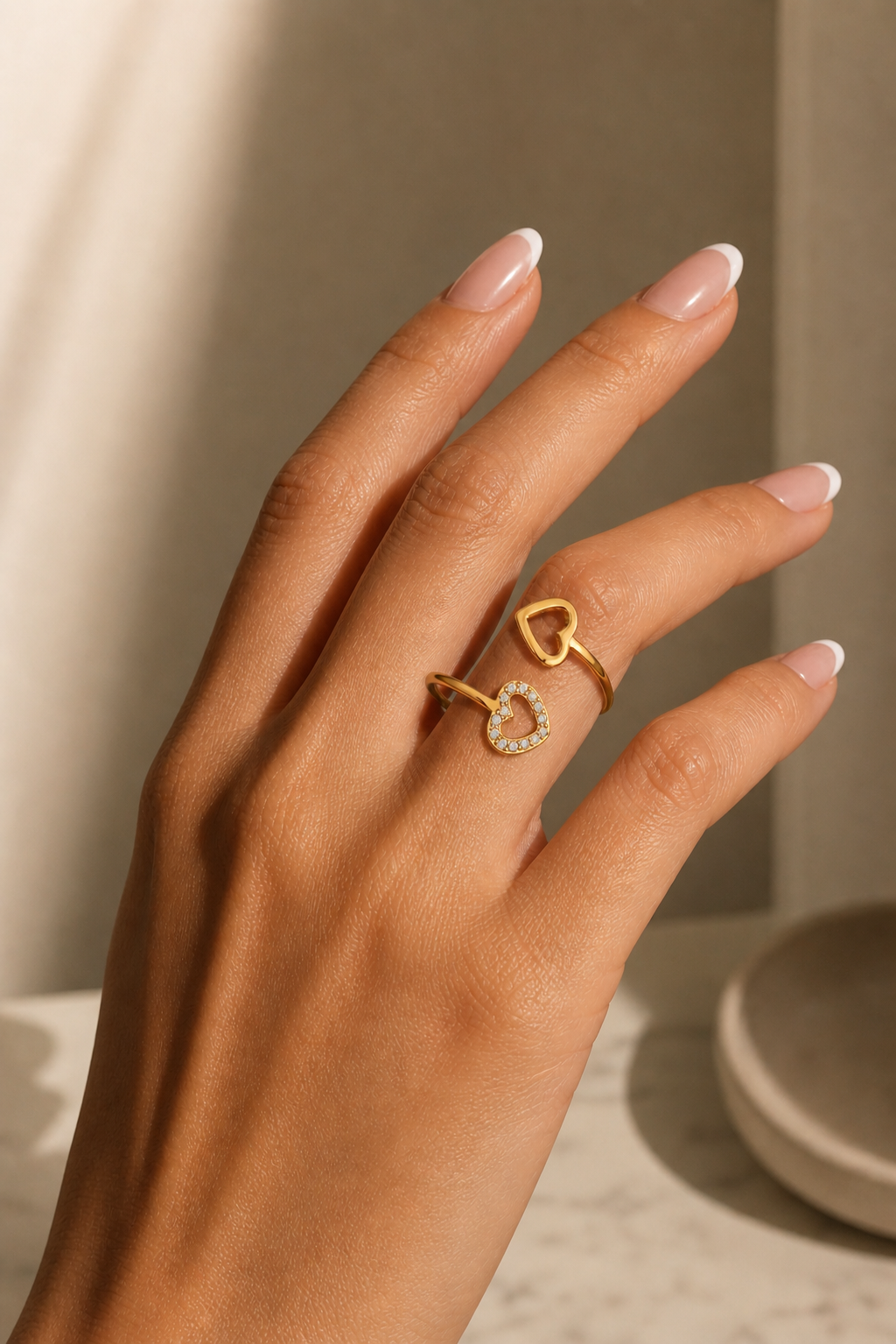 Model wearing Fendleigh Laurelle Karin Heart ring lifestyle shot