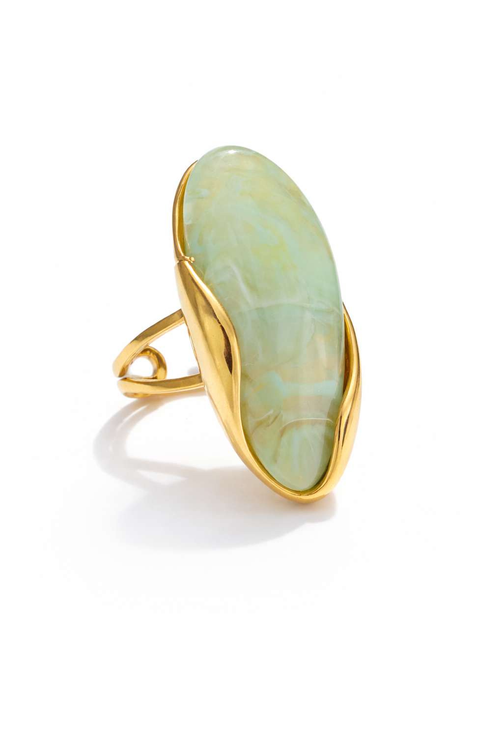 Fendleigh Laurelle Sydney Muse statement ring with gemstone in 18K gold finish