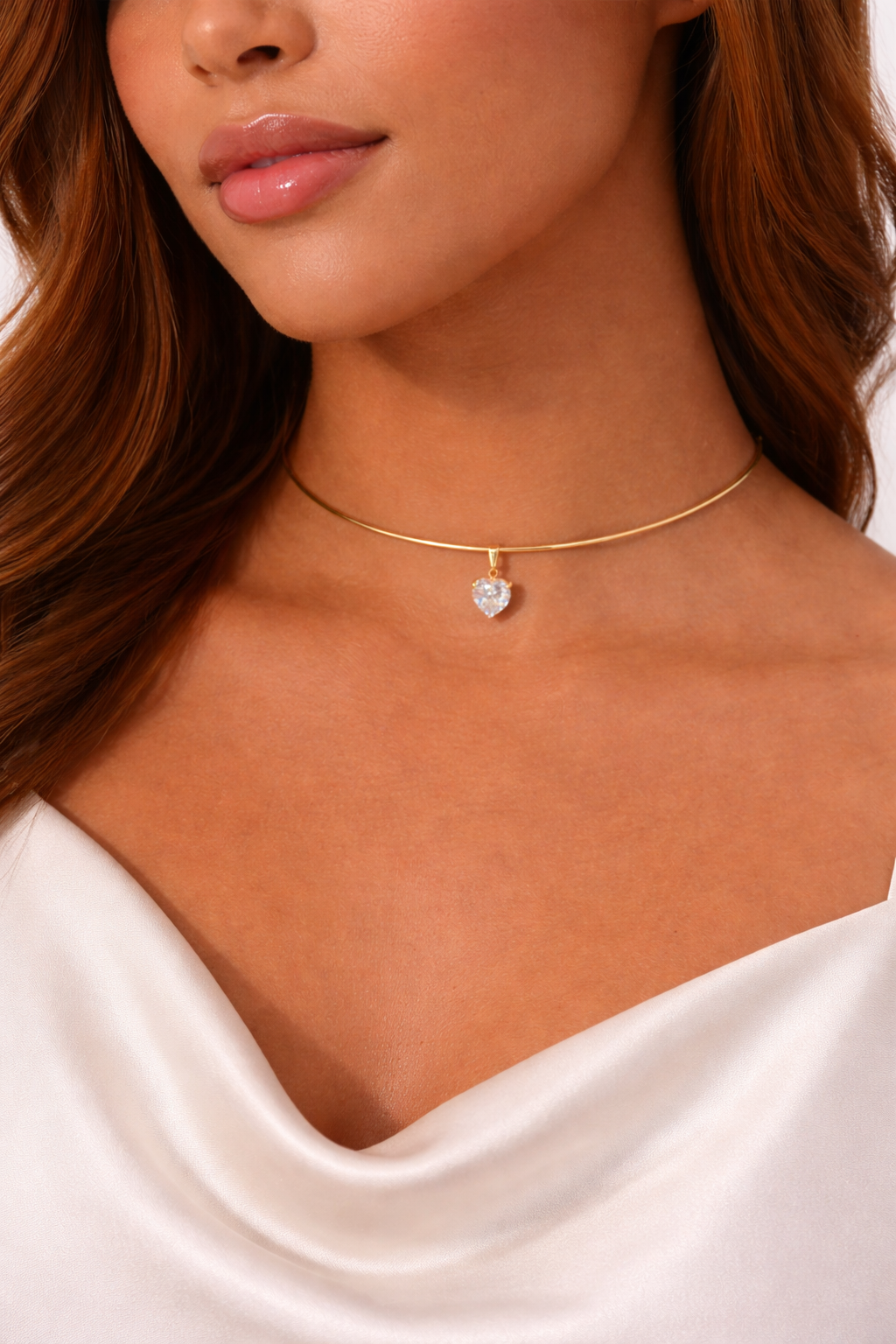 Fendleigh Laurelle Vanessa Heart choker elegant detail shot